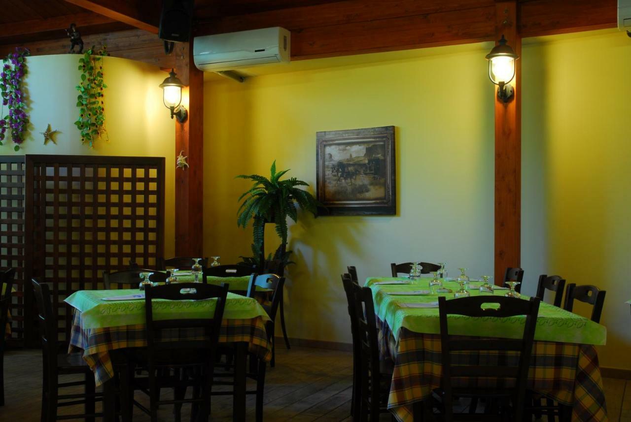 Residence Village Lido Del Gargano Rodi Garganico Ngoại thất bức ảnh